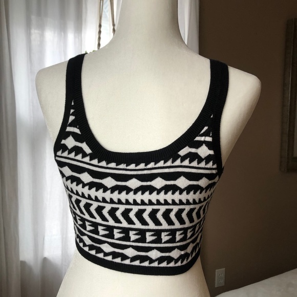 Ecote Tops - Ecote Crop Tank Sweater
